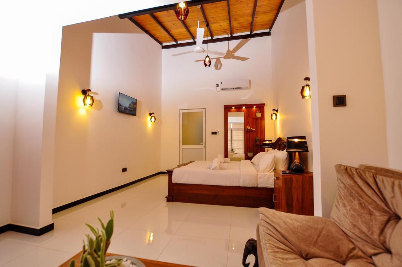 Sachinro Hotel Mirissa Exterior photo